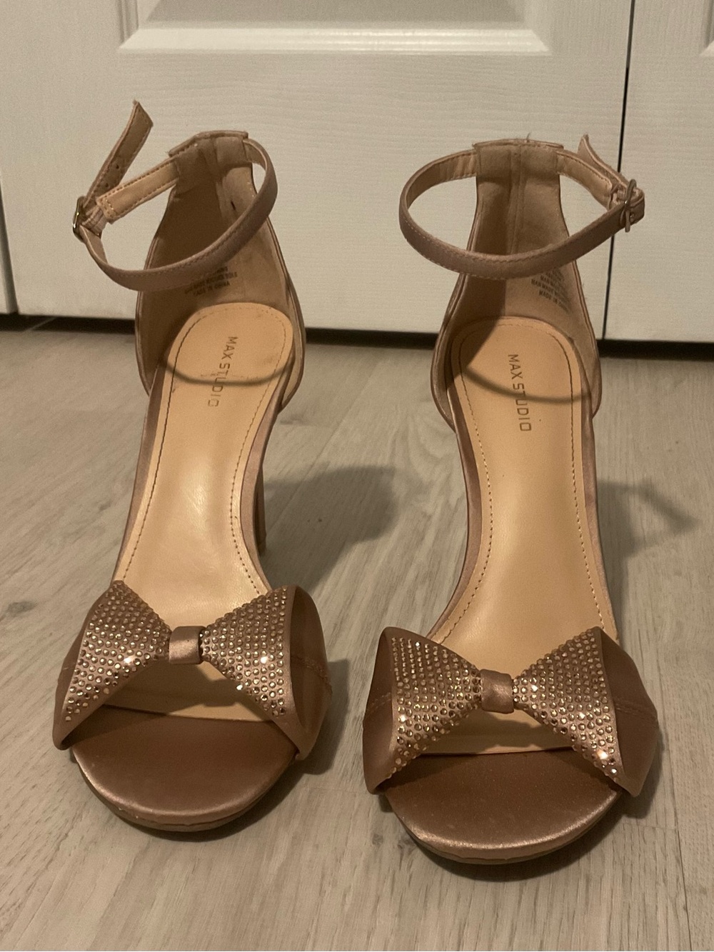 Max Studio Nude/Blush Bow Ankle-Strap Heels Size 8.5